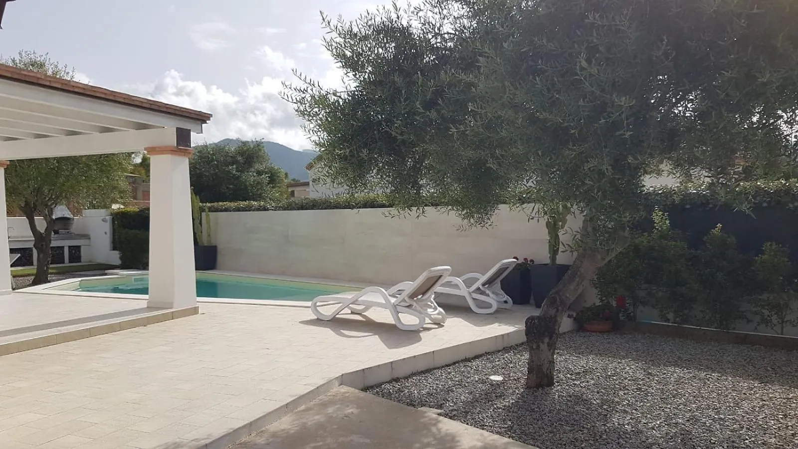 Villa Ilaria Con Piscina Privata A 350 Mt Spiaggia Di Sabbia Tertenìa