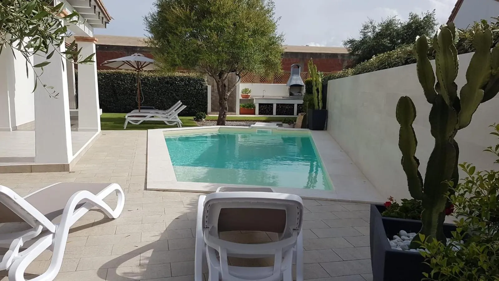 Villa Ilaria Con Piscina Privata A 350 Mt Spiaggia Di Sabbia Tertenìa